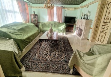 Apartament superb pe doua nivele, renovat integral, in vila, curte proprie, Gradina Icoanei