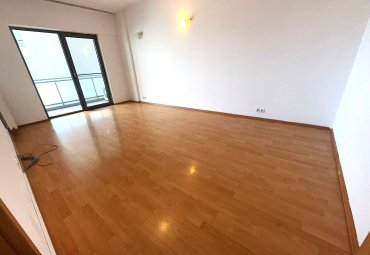 Apartament spatios 2 camere, luminos, balcon 13 mp, complex Ghica Plaza